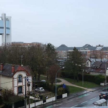 Secteur Hopital Universites Et Centre Sportif Saint-André-les-Vergers Kültér fotó